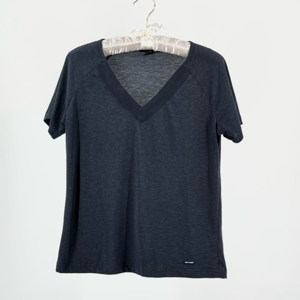 Helly Hansen Siren Navy Blue Quick Dry Polyester Wool Blend V-Neck Shirt Size M